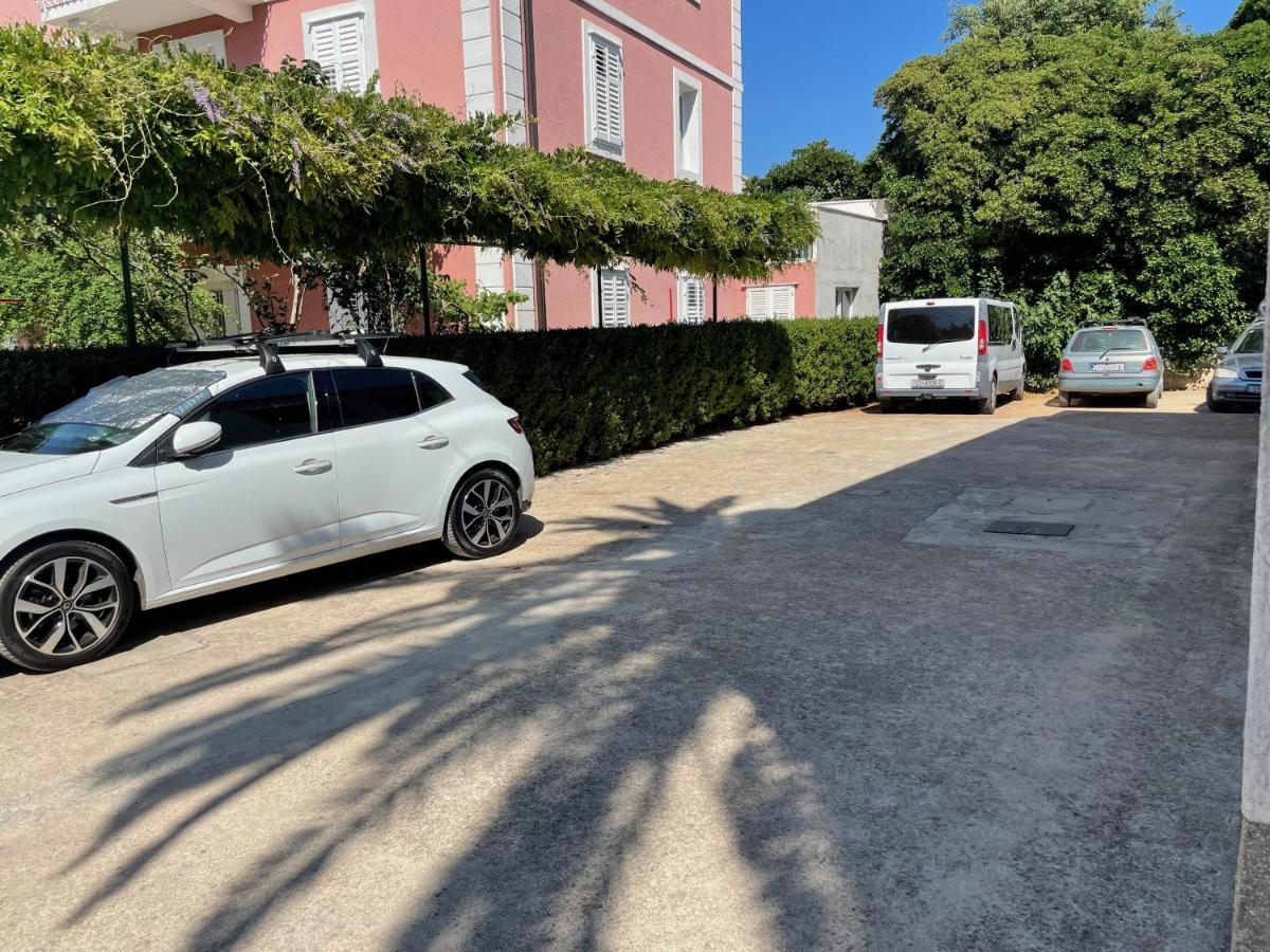 Hvar Guesthouse - Double Bedroom With Private Bathroom イェルサ エクステリア 写真