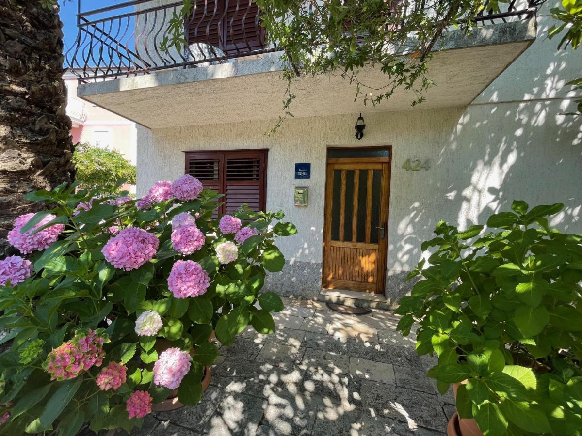Hvar Guesthouse - Double Bedroom With Private Bathroom イェルサ エクステリア 写真